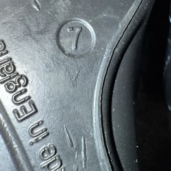 NWOT Hotter Madeln England Chile women’s 7 black leather Mary Jane shoes - Picture 5 of 6